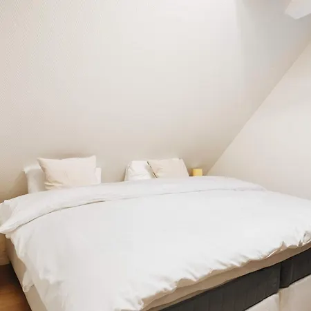 200m To Torgalmenningen&20 Sqm Terrace *